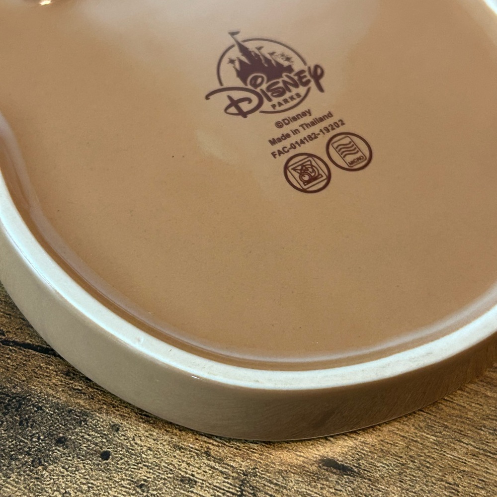 Mickey Mouse Shaped Head Gingerbread Face Plate dish Disney Parks ceramic - Picture 6 of 8